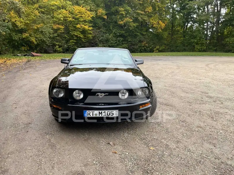 2005 Ford MUSTANG