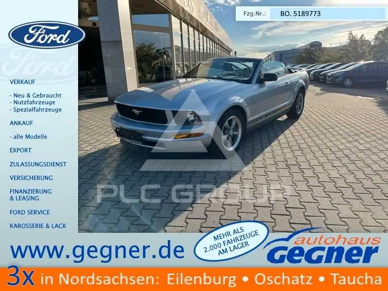 2005 Ford MUSTANG
