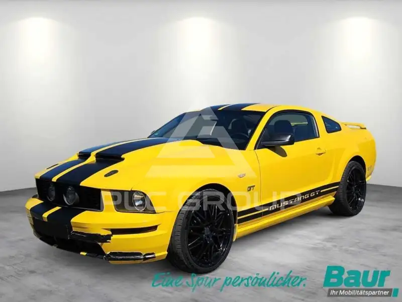2005 Ford MUSTANG
