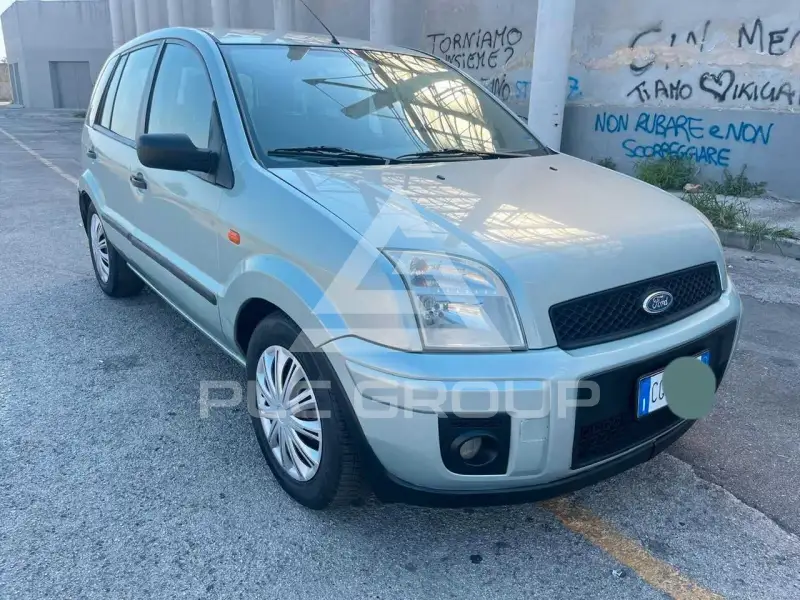 2005 Ford FUSION