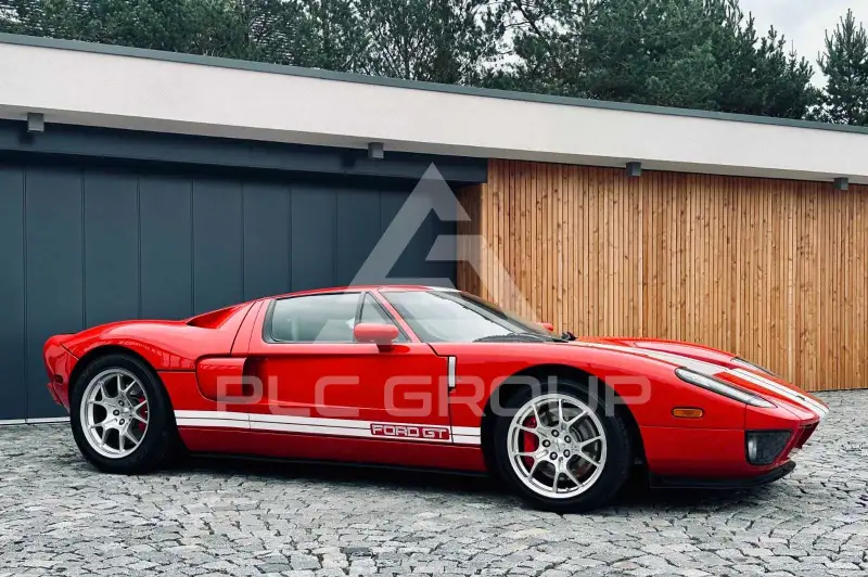 2005 Ford GT