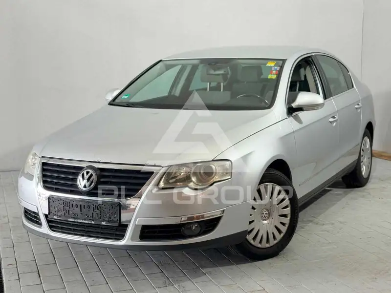2005 Volkswagen Passat