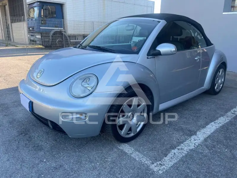 2005 Volkswagen BEETLE