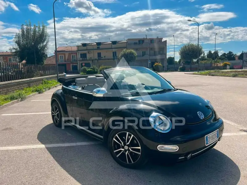 2005 Volkswagen BEETLE