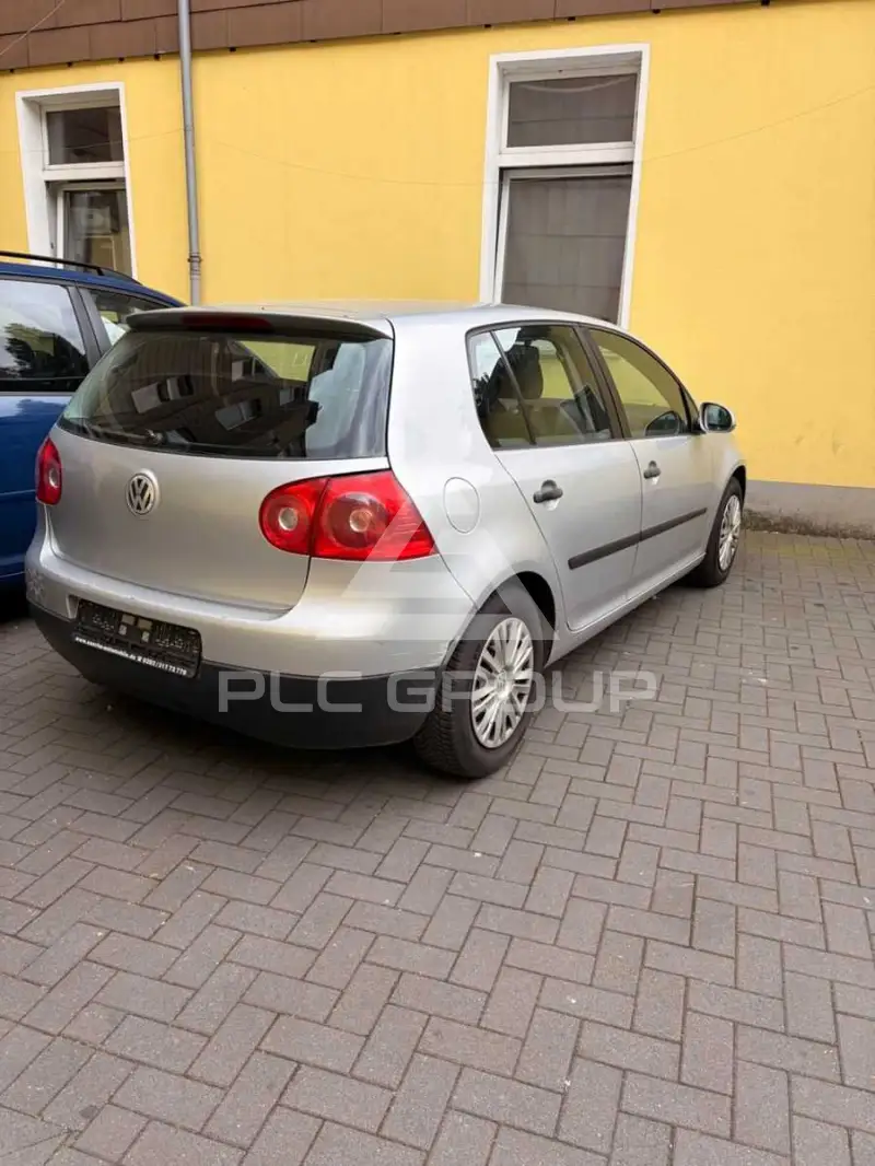 2005 Volkswagen GOLF
