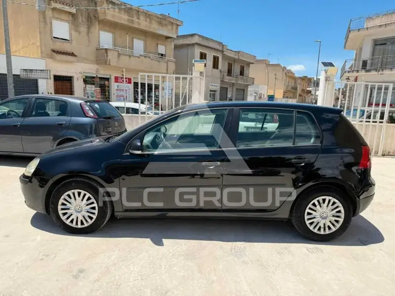 2005 Volkswagen GOLF