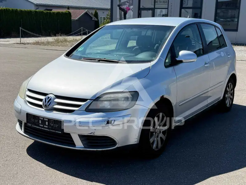 2005 Volkswagen GOLF