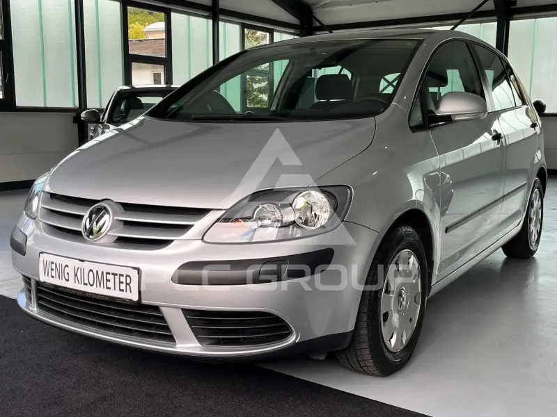 2005 Volkswagen GOLF