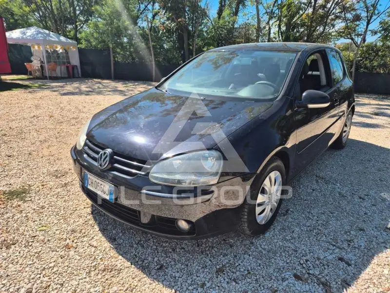 2005 Volkswagen GOLF
