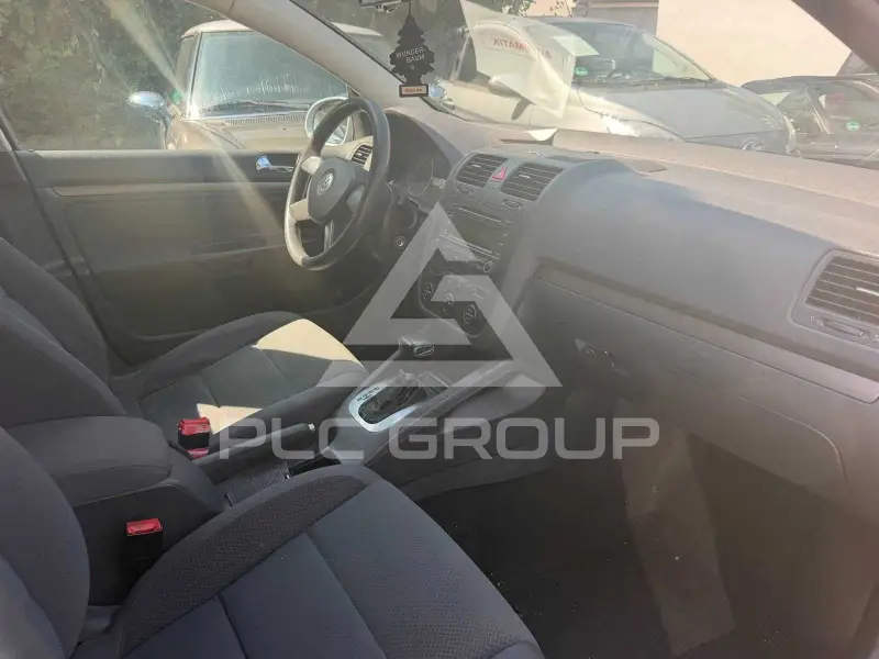 2005 Volkswagen GOLF