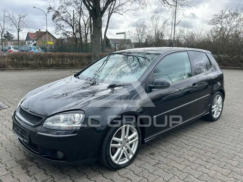 2005 Volkswagen GOLF