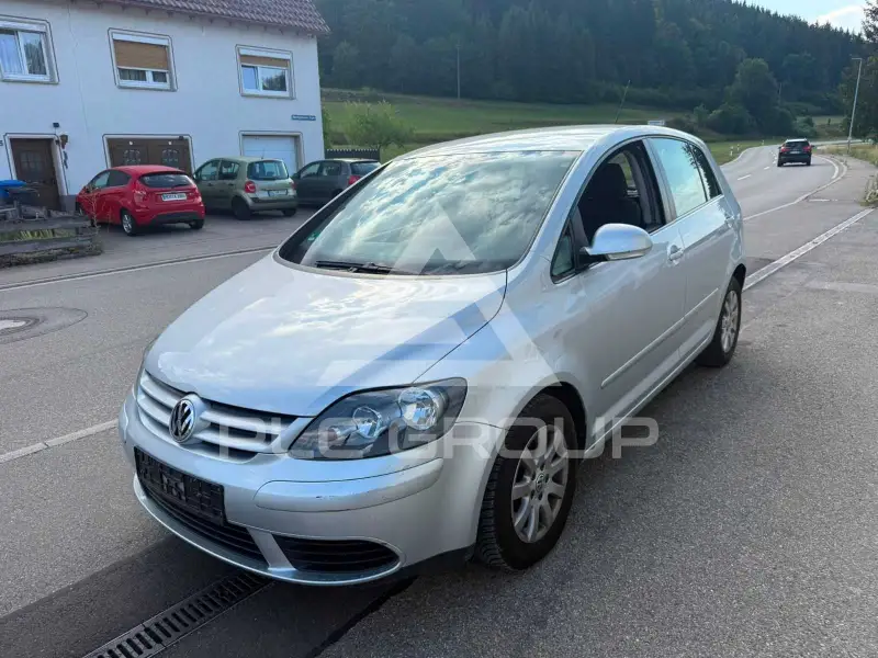 2005 Volkswagen GOLF