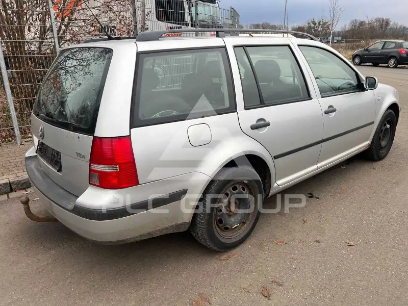 2005 Volkswagen GOLF