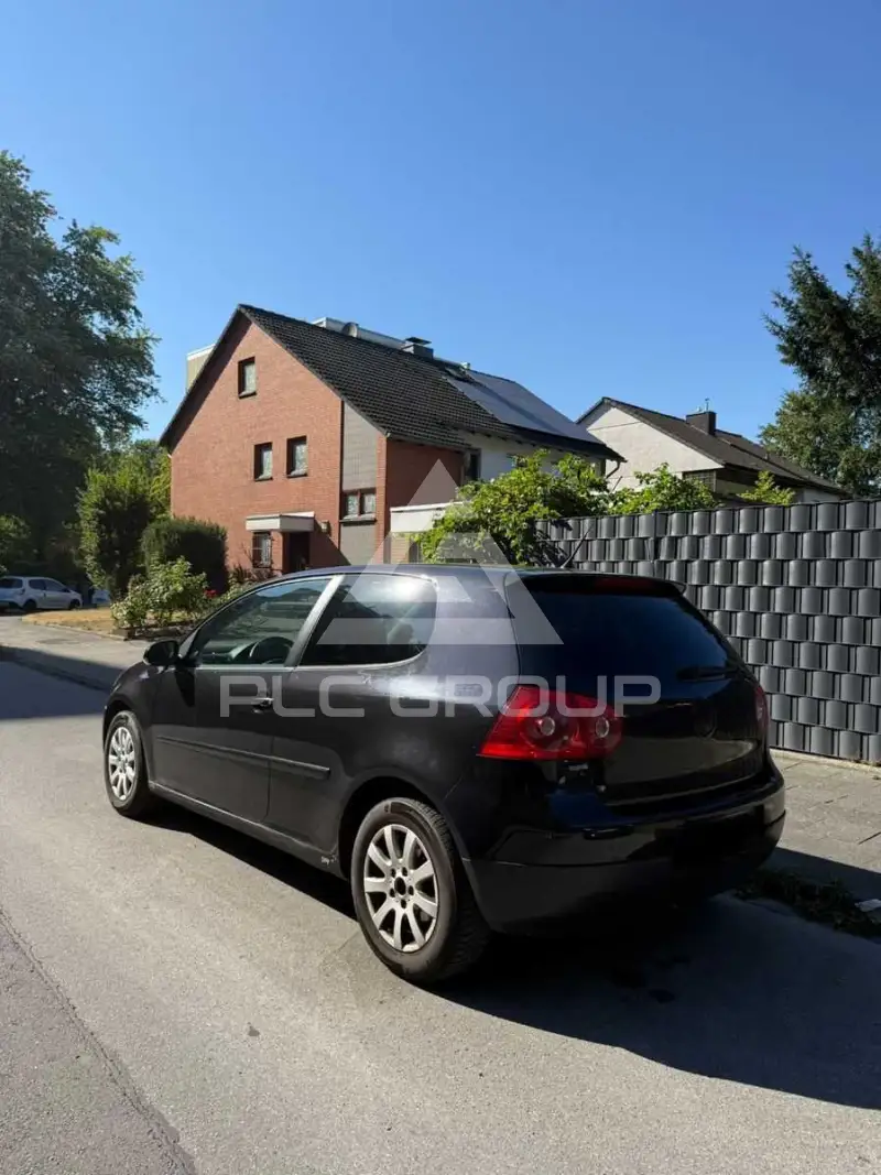 2005 Volkswagen GOLF