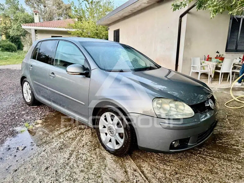 2005 Volkswagen GOLF