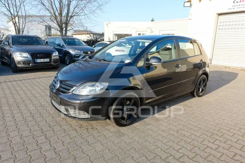 2005 Volkswagen GOLF