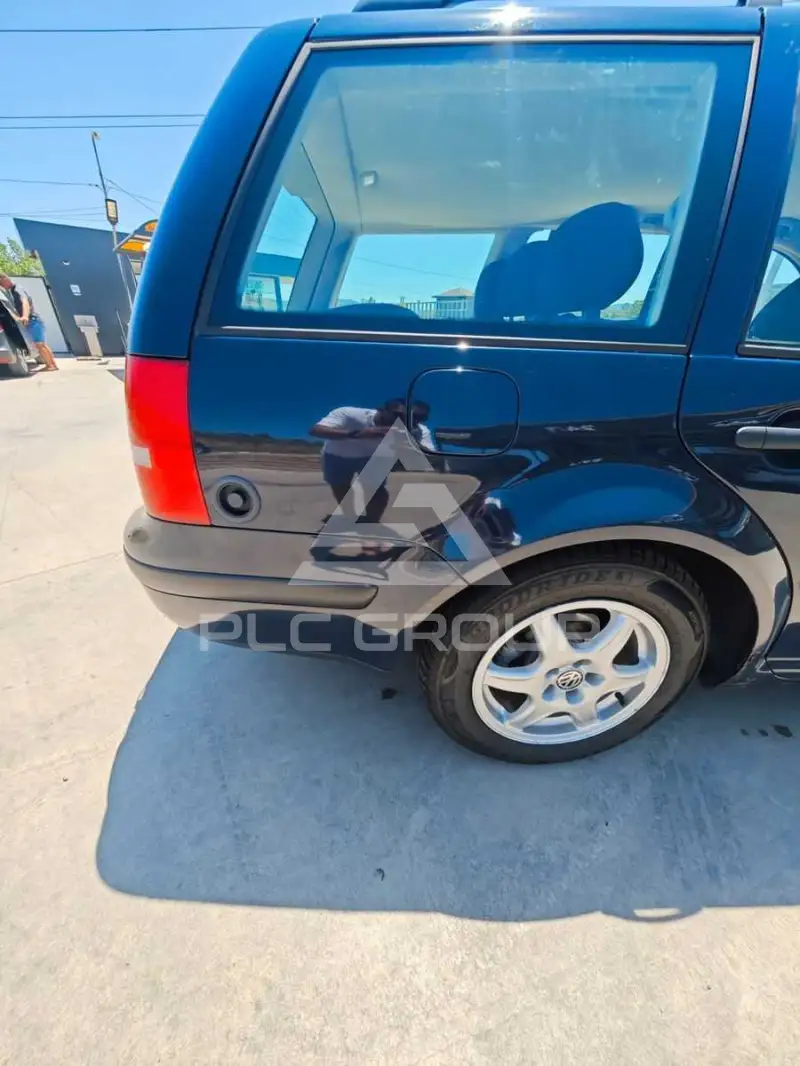 2005 Volkswagen GOLF