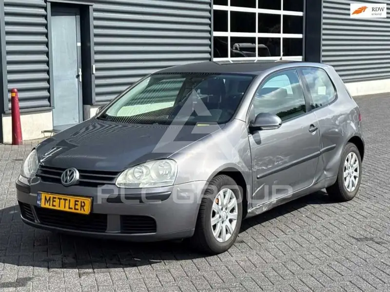 2005 Volkswagen GOLF