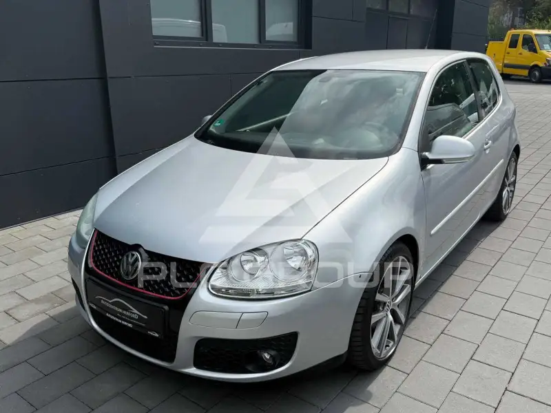 2005 Volkswagen GOLF