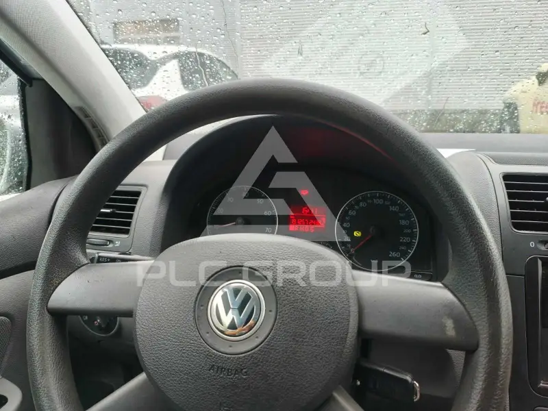 2005 Volkswagen GOLF