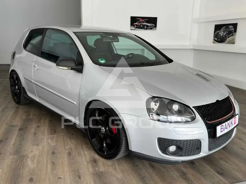 2005 Volkswagen GOLF
