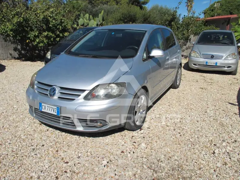 2005 Volkswagen GOLF