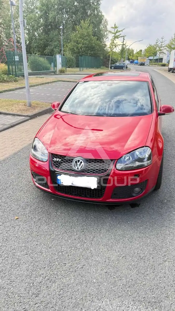 2005 Volkswagen GOLF
