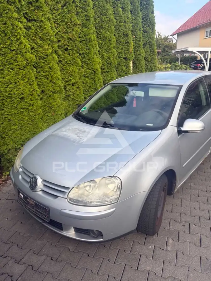 2005 Volkswagen GOLF