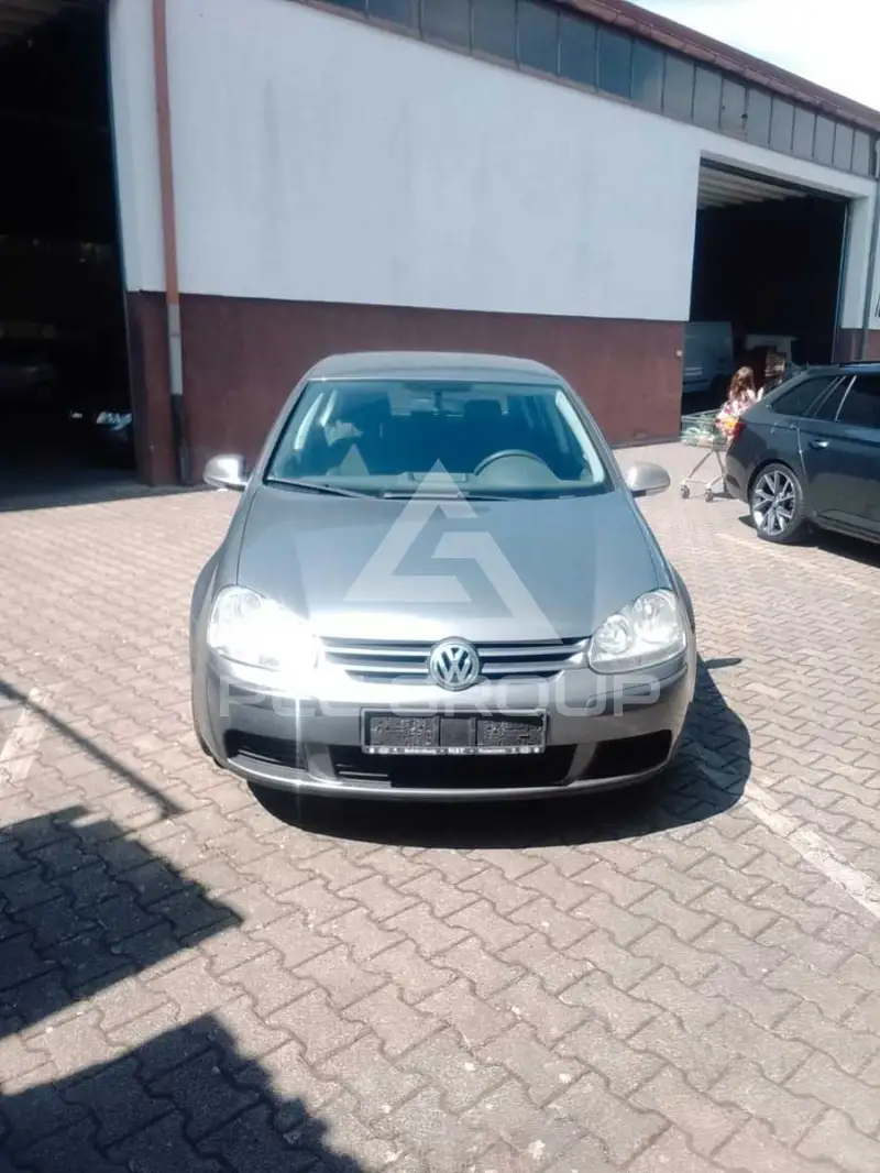 2005 Volkswagen GOLF