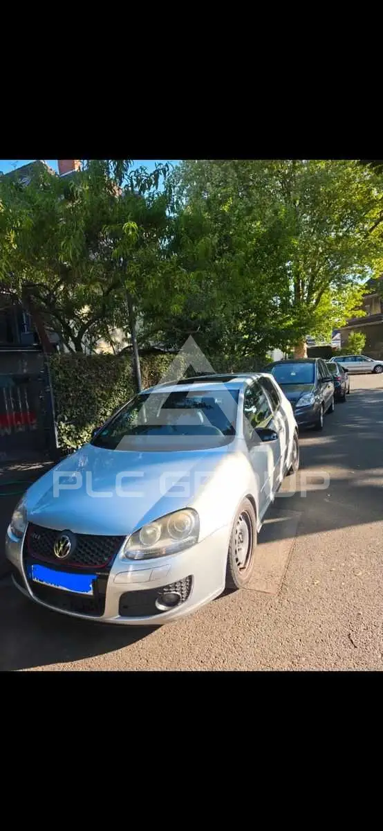 2005 Volkswagen GOLF