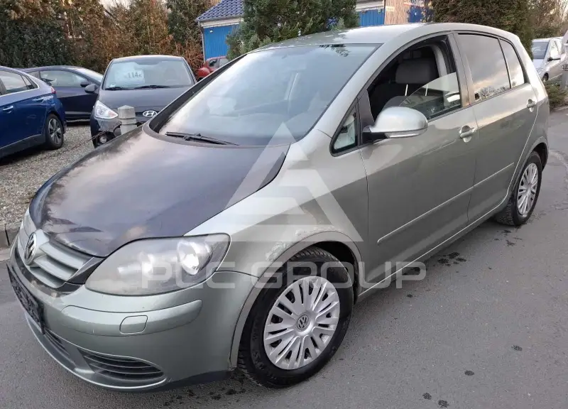 2005 Volkswagen GOLF