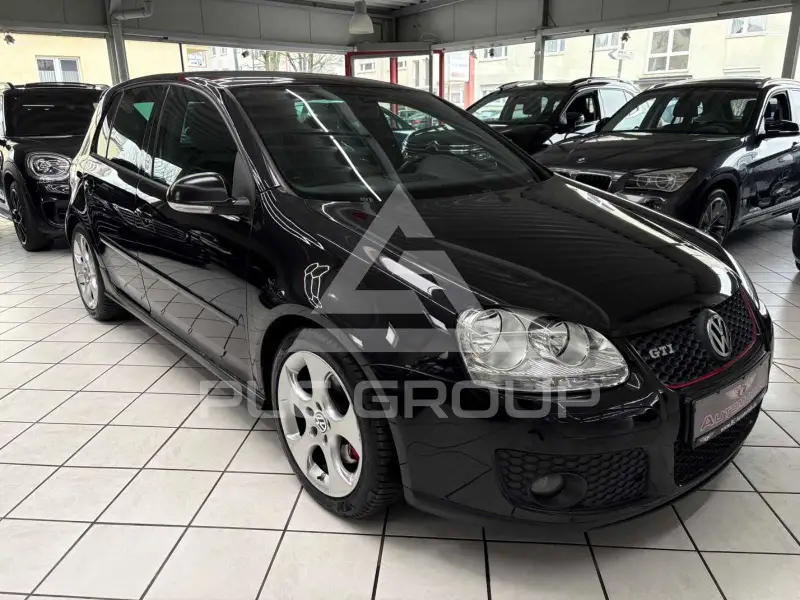 2005 Volkswagen GOLF
