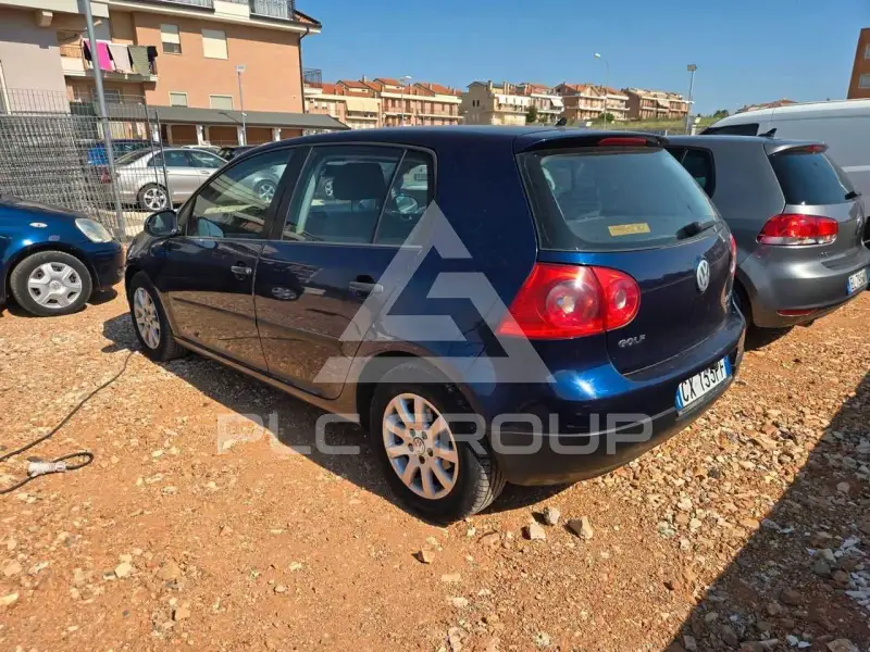 2005 Volkswagen GOLF