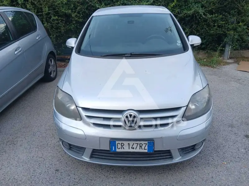 2005 Volkswagen GOLF
