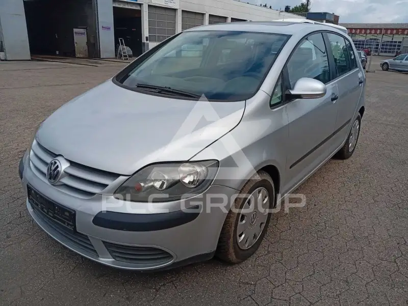 2005 Volkswagen GOLF