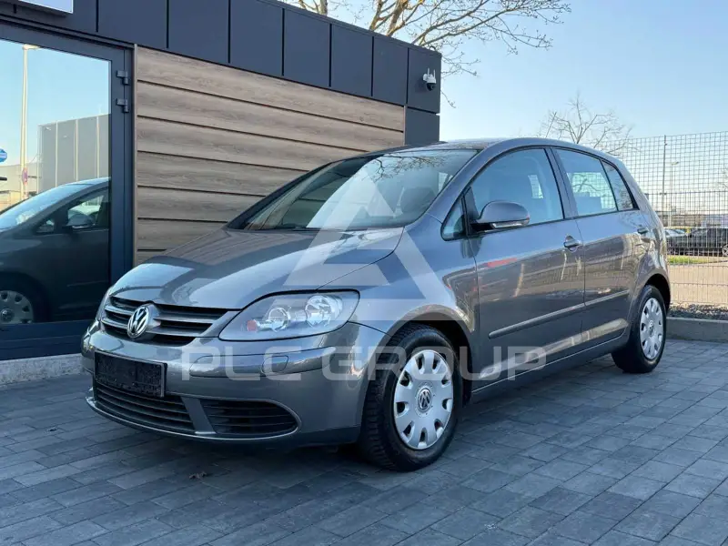 2005 Volkswagen GOLF