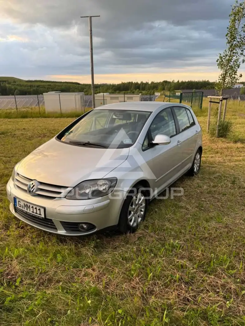 2005 Volkswagen GOLF
