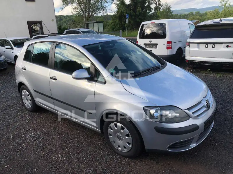 2005 Volkswagen GOLF