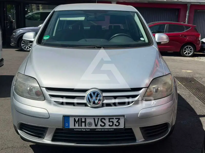 2005 Volkswagen GOLF