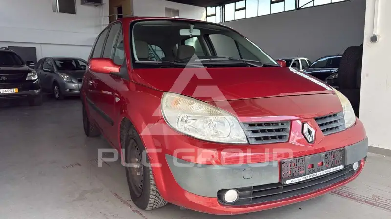 2005 Renault Scenic