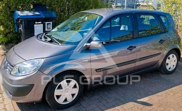 2005 Renault Scenic