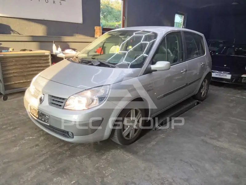 2005 Renault Scenic