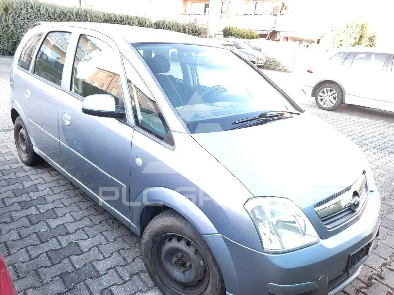 2005 Opel MERIVA