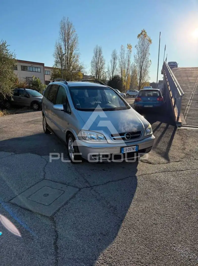 2005 Opel ZAFIRA