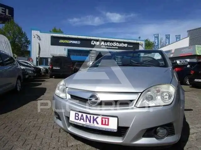 2005 Opel Tigra
