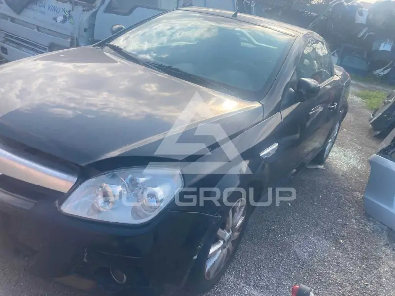 2005 Opel Tigra