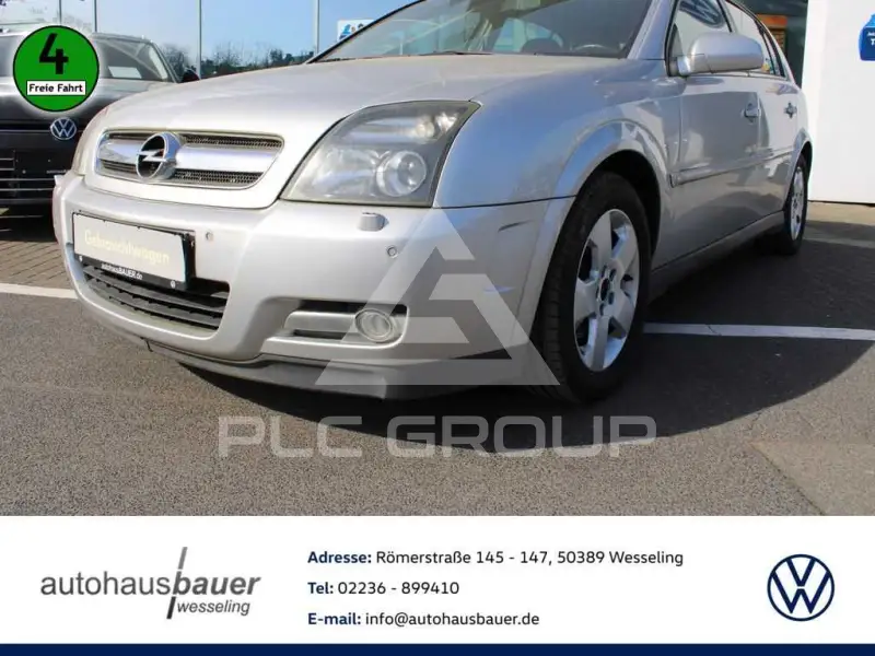 2005 Opel Signum