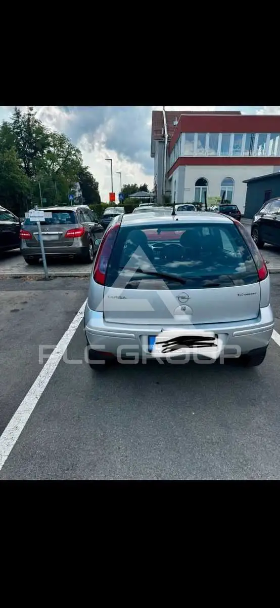 2005 Opel Corsa