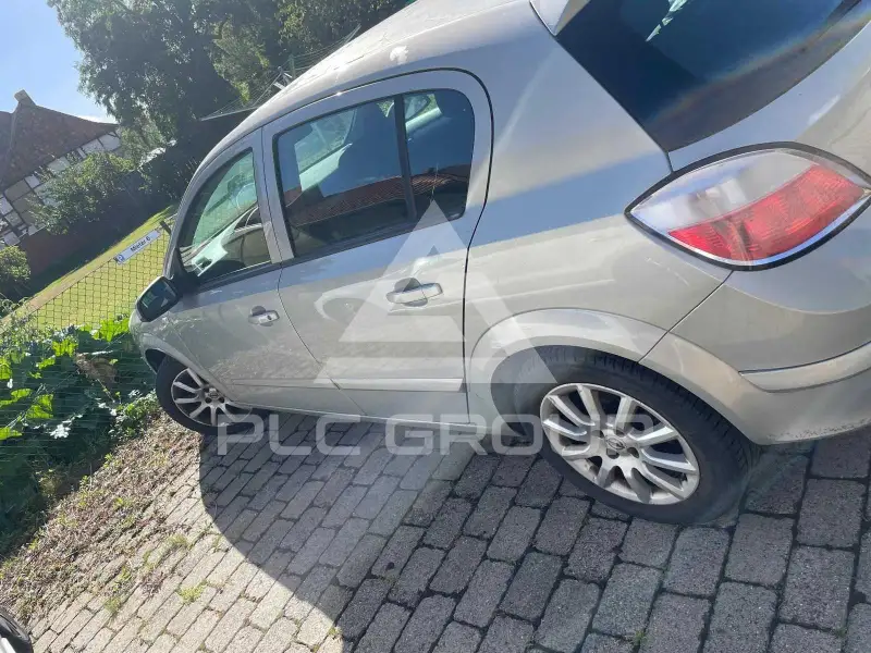 2005 Opel Astra