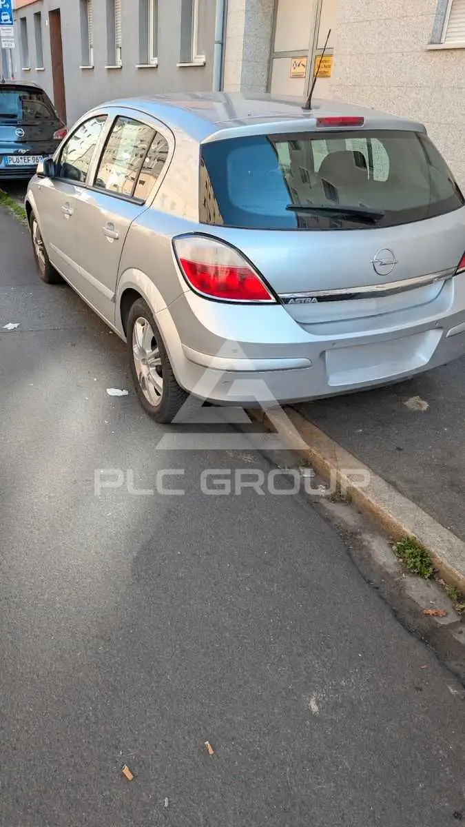 2005 Opel Astra